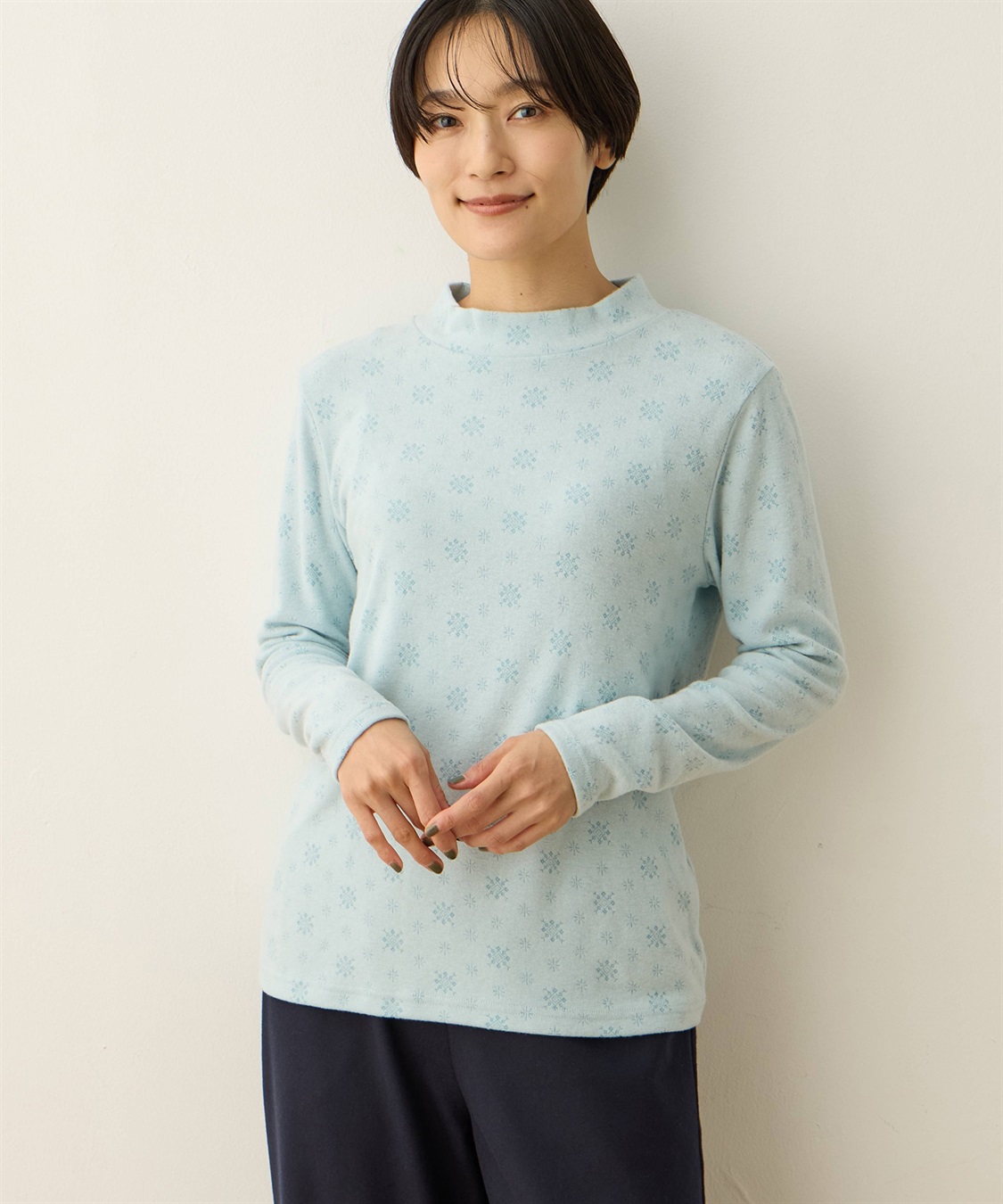 シアバタージャガードハイネックプルオーバー【吸湿発熱】 DECOY