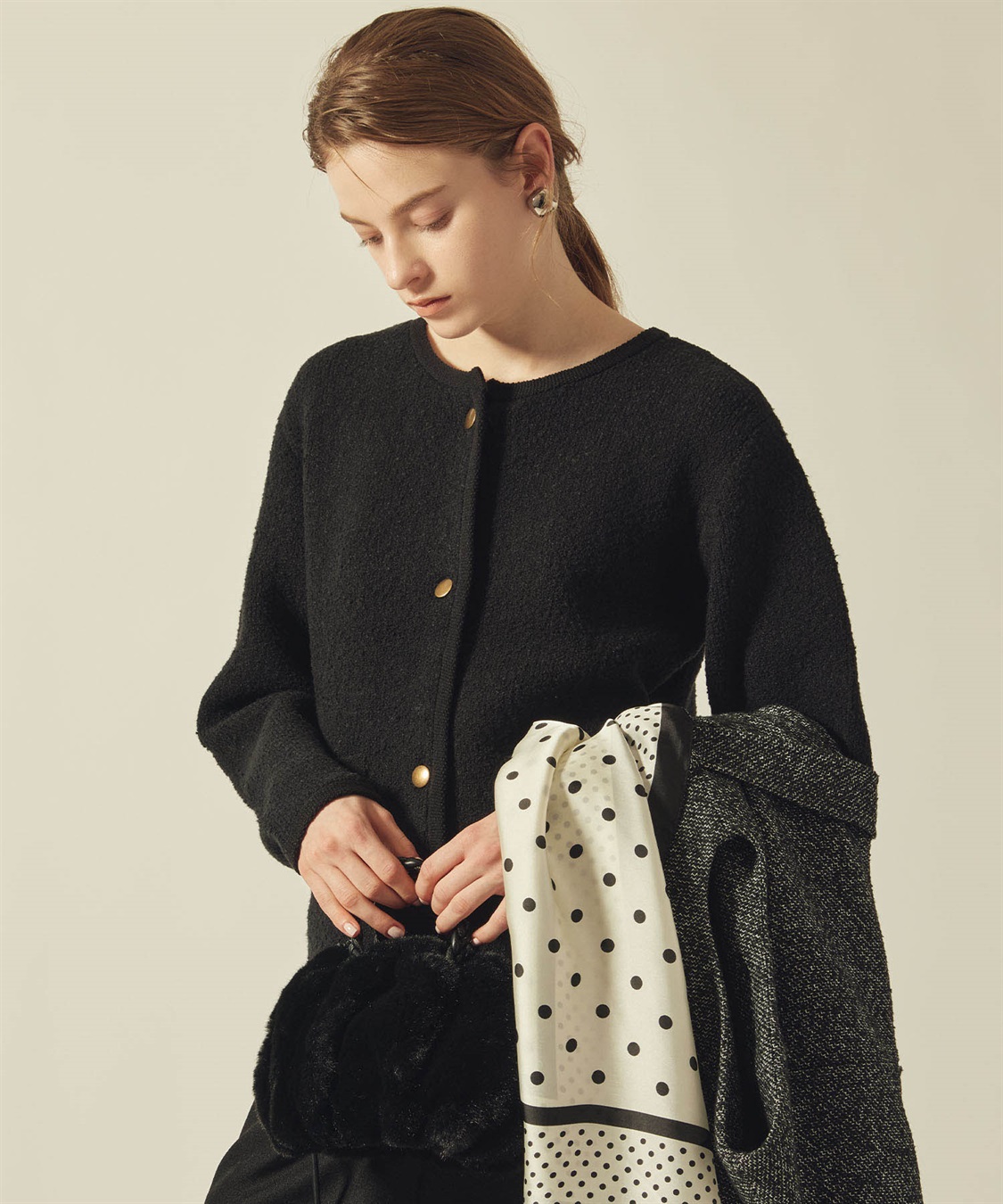 ノーカラーニットジャケット【ハンドウォッシャブル】 LE SOUK HOLIDAY