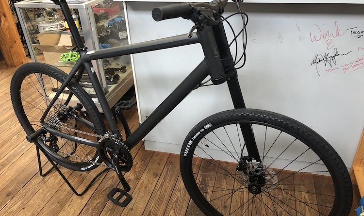 キャノンデール 【バッドボーイ3】 ＆ IRC新型チューブレスタイヤ