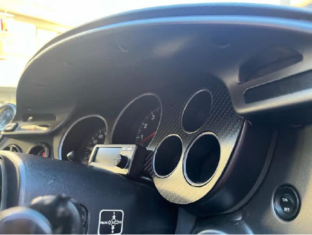 カーボンメーターパネル | 自動車のカスタム、DIYならサイバーストーク