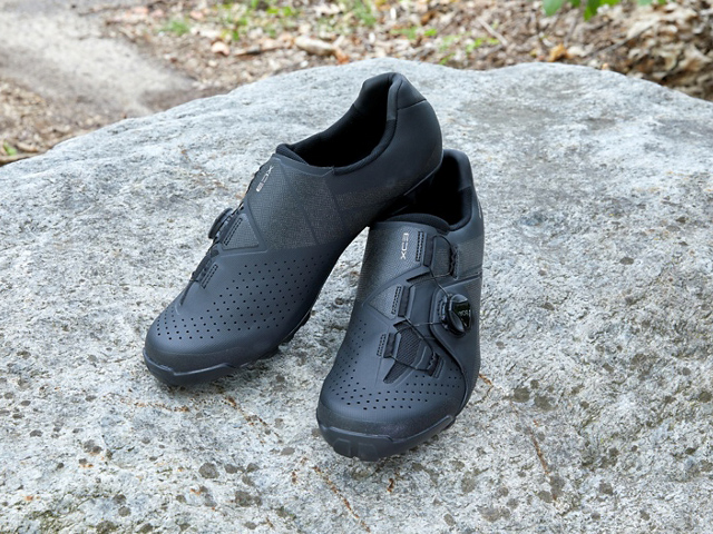 シマノ XC3（SH-XC300）ブラック SPD MTBシューズ 特価品（現品限り