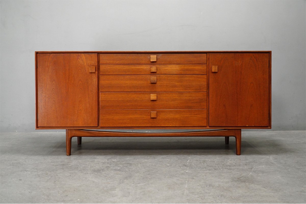 G-PLAN【1960年代イギリス】ヴィンテージサイドボード買取専門【アドア