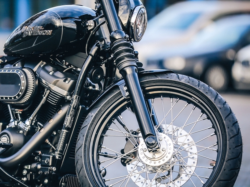 STREET BOB 21”フロントフェンダー - THUNDERBIKE | アンバーピース