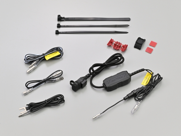 バイク専用USB電源 Type-C - DAYTONA | アンバーピース