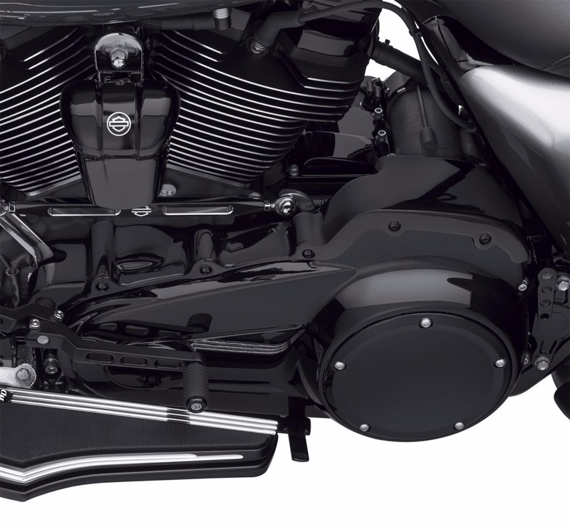 インナープライマリーカバートリム グロスブラック - Harley Davidson