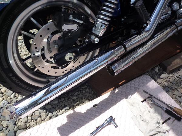 VANCE＆HINES ストレートショット スリップオンマフラー