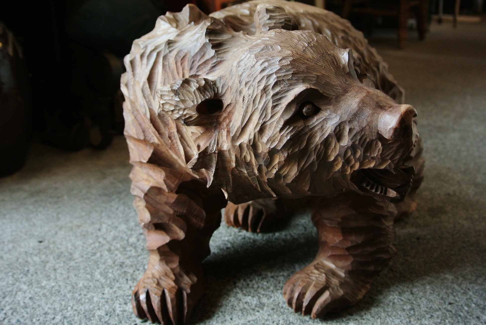 川村エベレ 作「吠え熊」木彫 - アンティーク雑貨・古道具の札幌