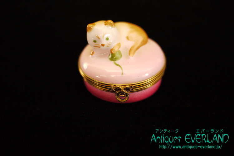 リモージュ ピルケース 毛糸玉 猫