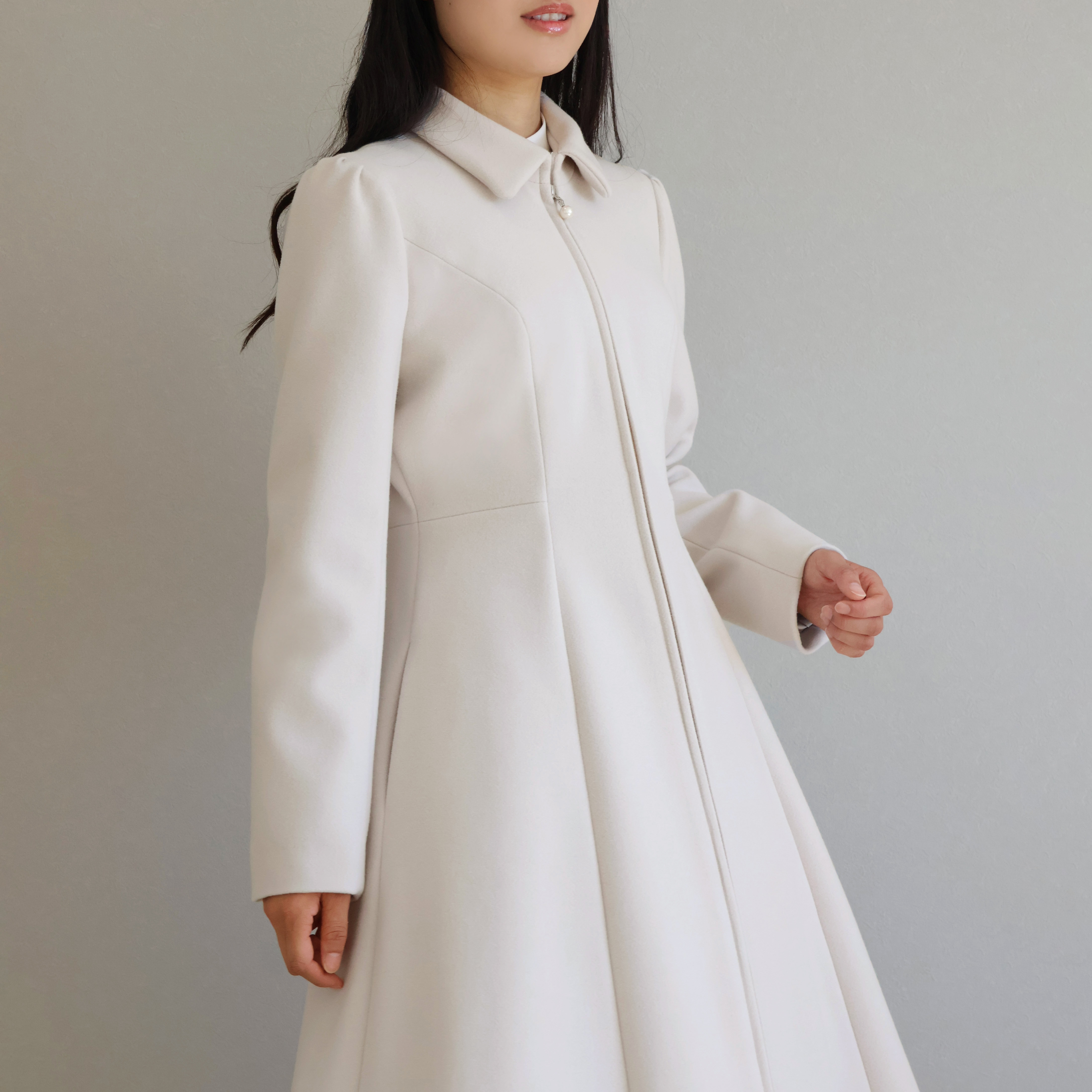 パール付き パネルラインジップアップコート【JM2381BF】 商品詳細