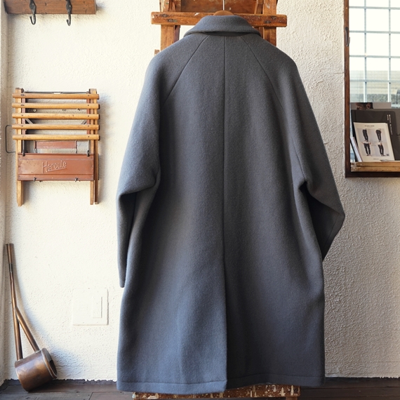 STILL BY HAND 気取らない雰囲気・SUPER100 のバルカラーコート