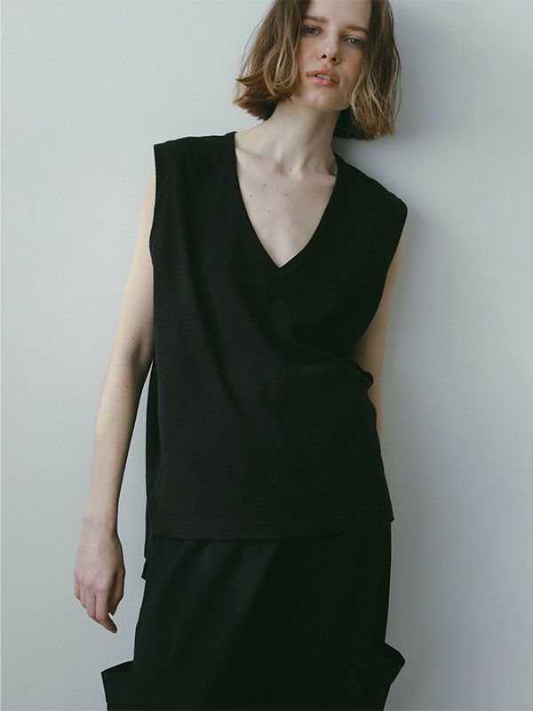 ETRE TOKYO - ヘンプコットンスリーブレスプルオーバー - BLACK