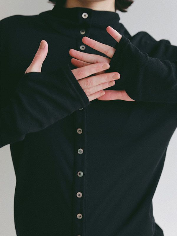 ETRE TOKYO - ガーゼフライスフロントオープンプルオーバー (BLACK