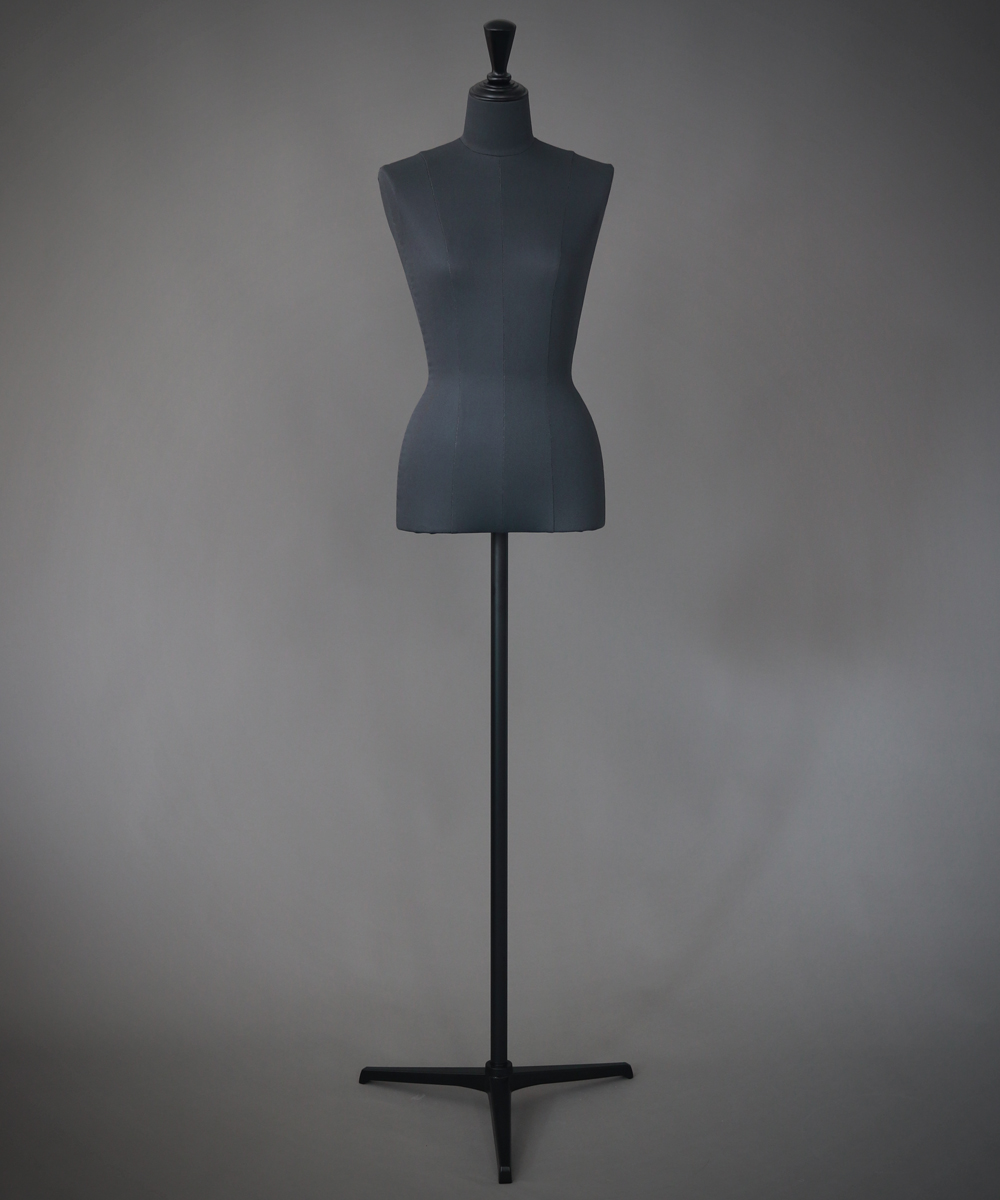 トルソー（ディスプレイツール）｜マネキン・什器レンタル・空間デザイン