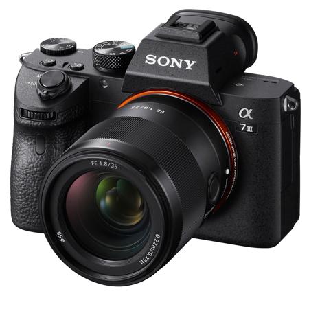 Sony FE 35mm f/1.8 Lens for Sony E SEL35F18F