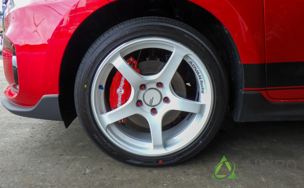 スズキ スイフトスポーツ（ZC33）におすすめ！ADVAN RacingのTC-4と