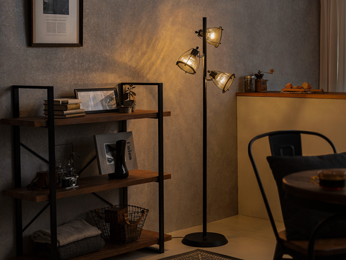 3灯スタンドライト JUKE〔ジューク〕 | 家具・インテリア通販 【公式