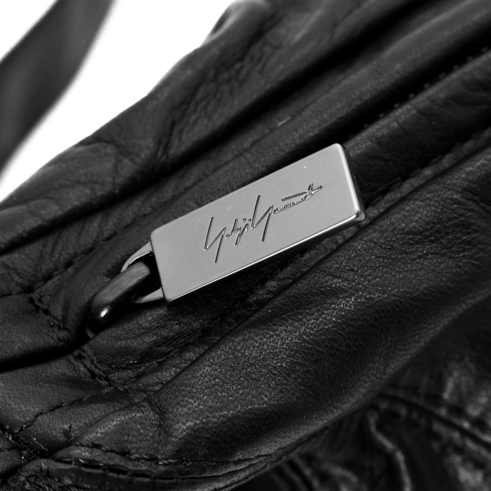 yohji yamamoto - pour homme | スリングバッグ (メンズ) / ブラック