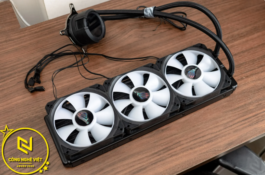 ROG STRIX LC III 360 ARGB LCD | ROG Strix LC | Gaming CPU液冷