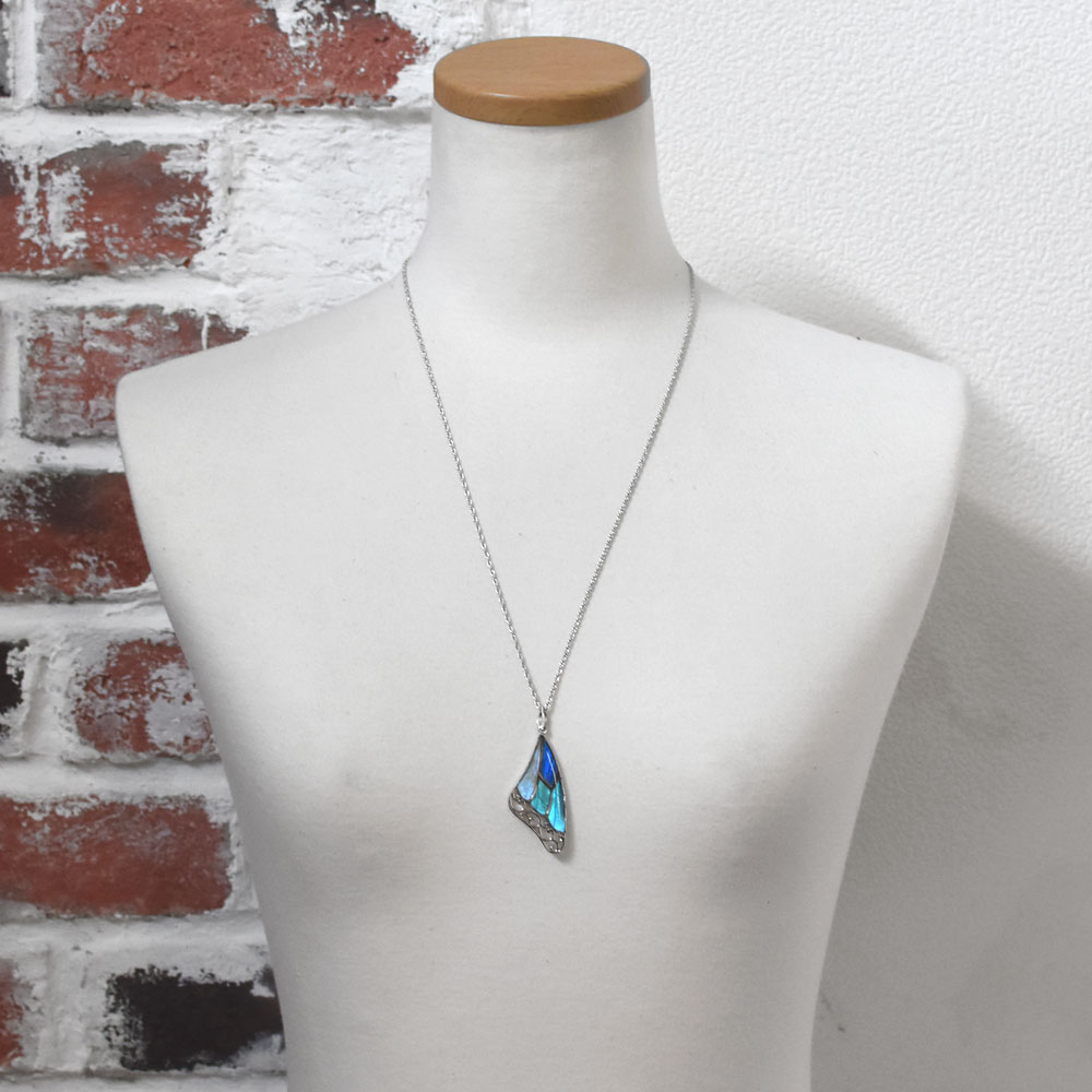 4種類の蝶の翅 上羽デザイン シルバー925 ペンダント ネックレス