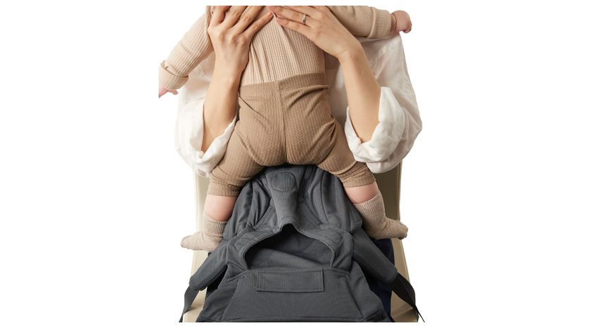 LUCKY industries×ベビーザらス 究極の心地よさを追求した抱っこひも