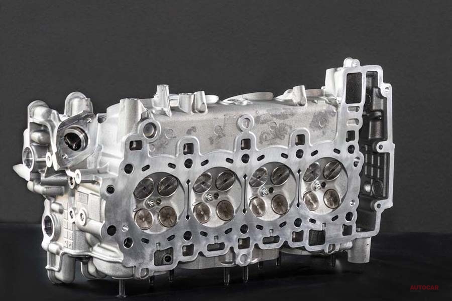 世界最強の4気筒エンジン メルセデス-AMG、A45用ユニット公開 420ps