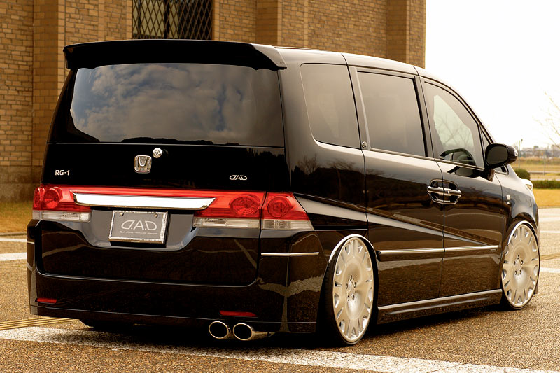 GARSON(ギャルソン)・DAD ステップワゴン エアロ/RG系-ZXエディション