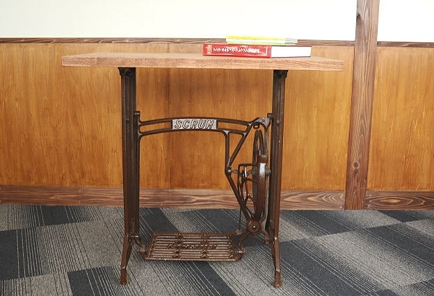 足踏みミシンテーブル（SCRUM） - 流木素材市場 阿波遊木