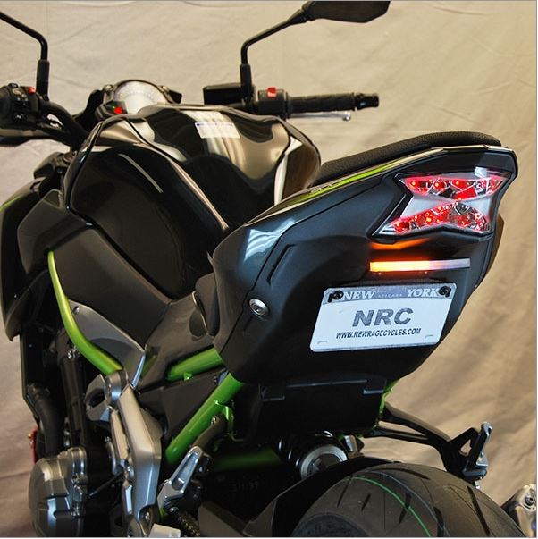 NRC製 Z900用ウインカー内蔵フェンダーレス｜AxxL