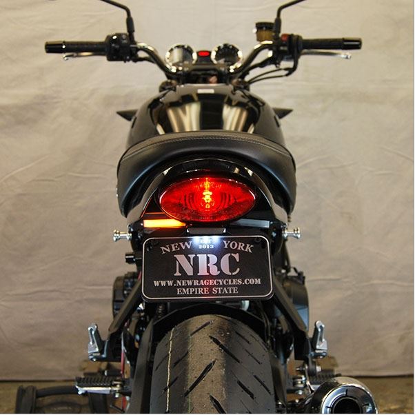 NRC製 Z900RS 用ウインカー内蔵フェンダーレス｜AxxL