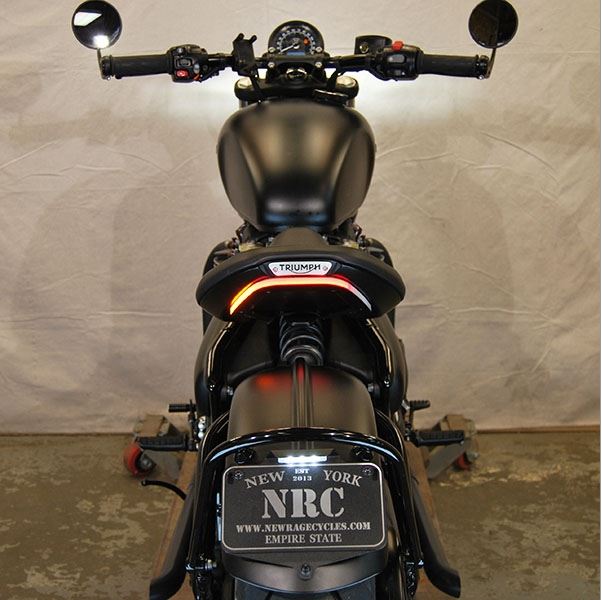 NRC製 Bonnevill Bobber 用ウインカー内蔵フェンダーレス｜AxxL
