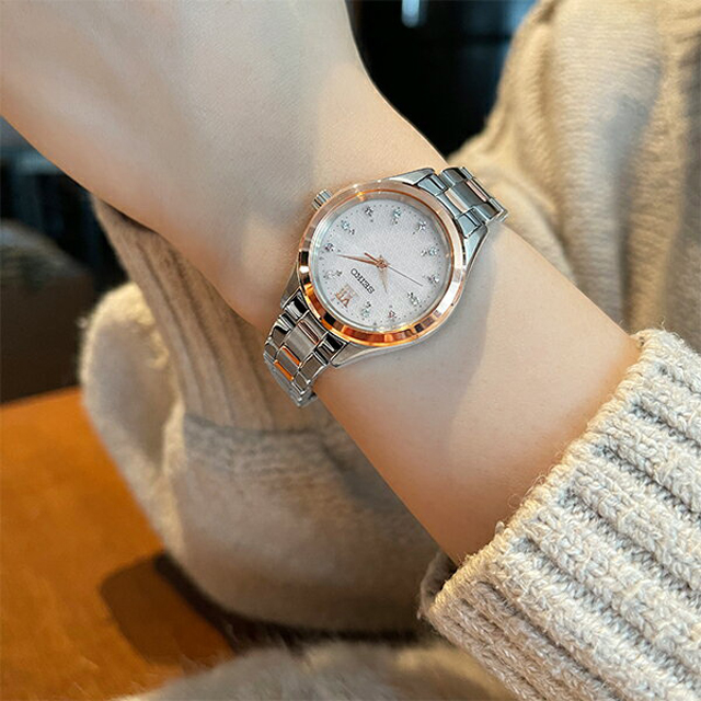 SEIKO 【限定モデル】 セイコーセレクション 雪の結晶パターン