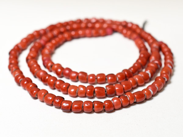 金赤ホワイトハート カテゴリ商品一覧｜アンティークビーズ、とんぼ玉