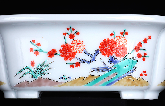 十五代柿右衛門色絵松竹梅外縁木瓜式鉢 | 盆栽、盆栽書籍、盆栽鉢の