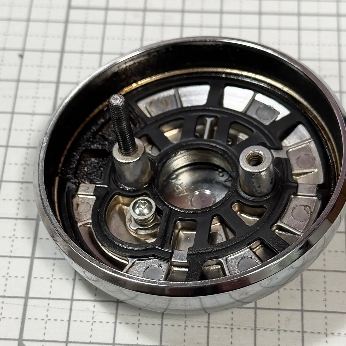 SR400 タンクキャップを破壊した。 - BABEL