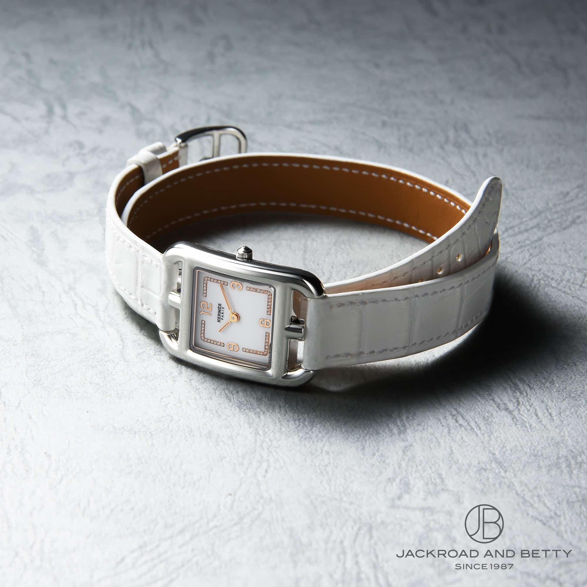 完全版】エルメス・ケープコッドのベルトの選び方！サイズ・素材・長く