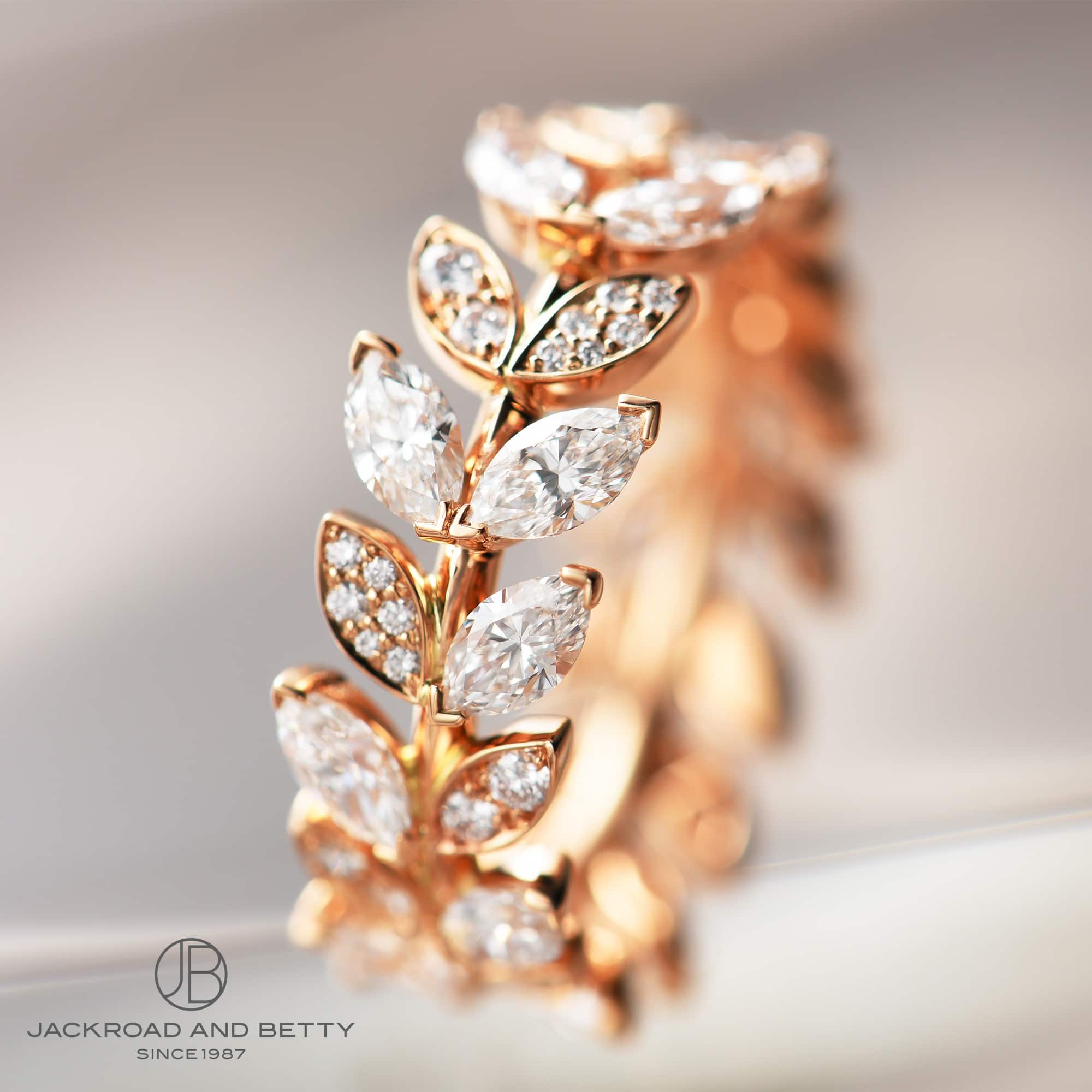 ビクトリア ダイヤモンド ヴァイン バンド リング RG[68384036