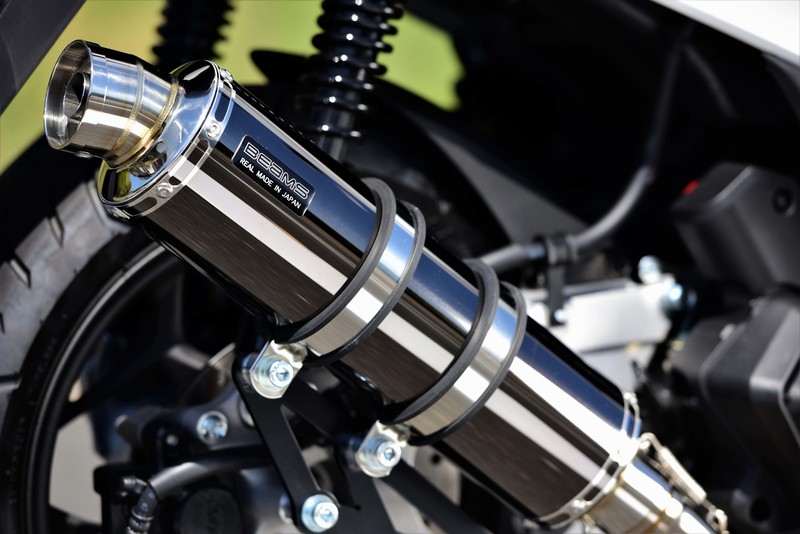 R-EVO スーパーメタルブラック フルエキゾースト：PCX160：2021