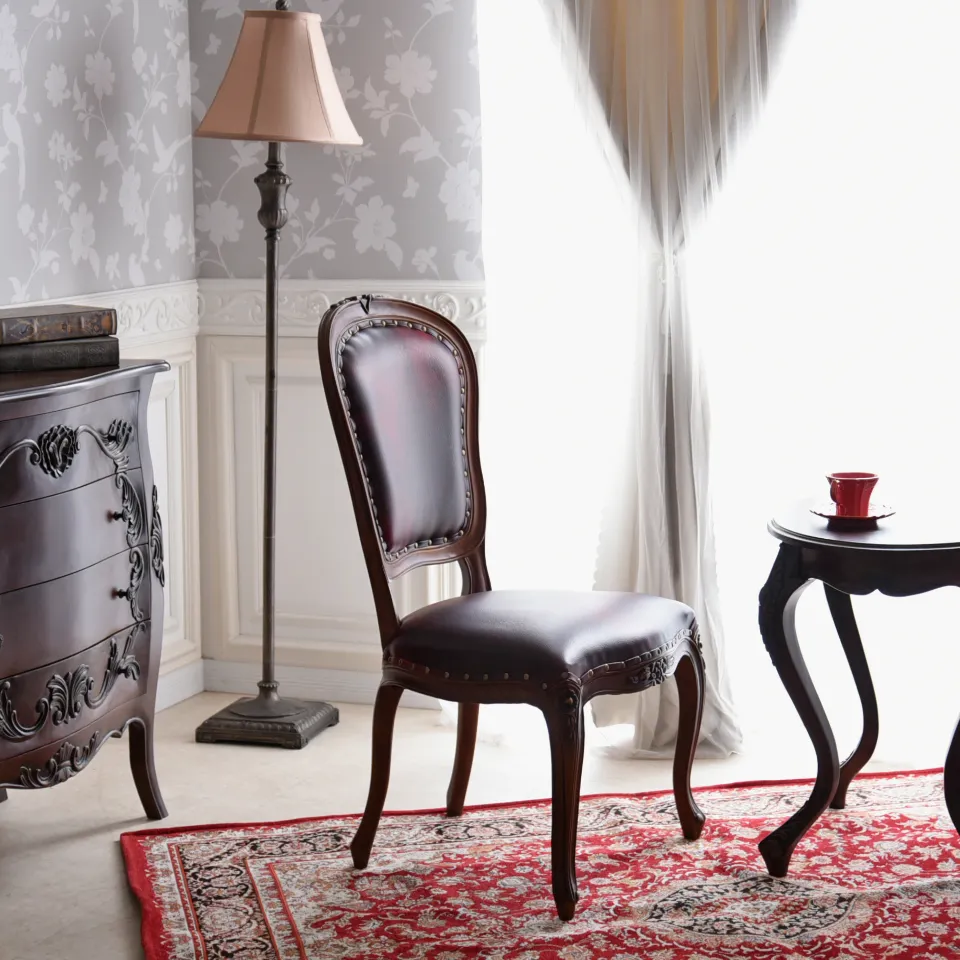 英国調 ダイニングチェア ブラウン ワインレッド 合皮 猫脚 ｜ロココ調