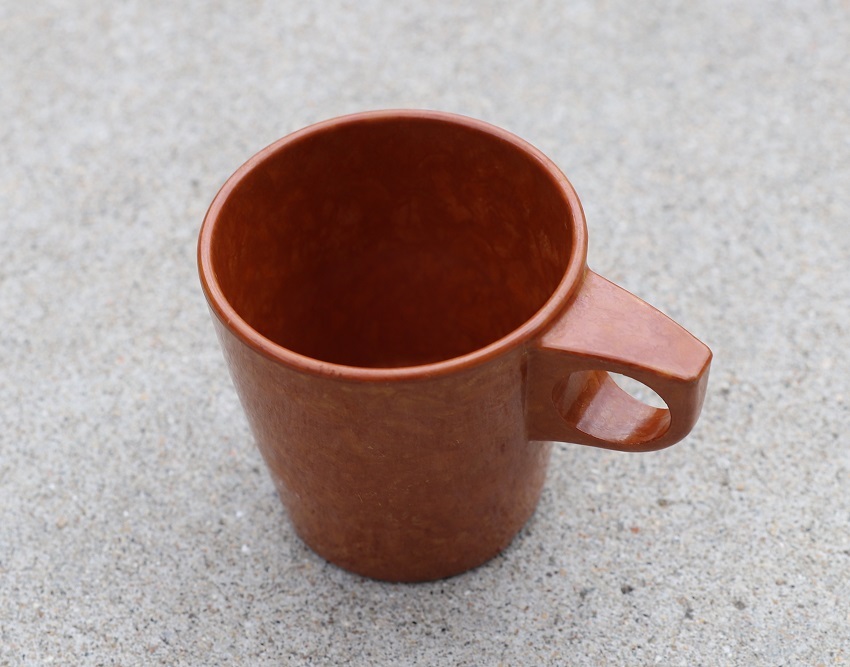 米軍メラニン樹脂製カップ ブラウン - ミリタリーサープラス キャンプ