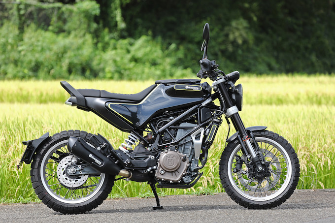 ハスク・スヴァルトピレン401】元気なエンジンはストリートでは敵ナシ