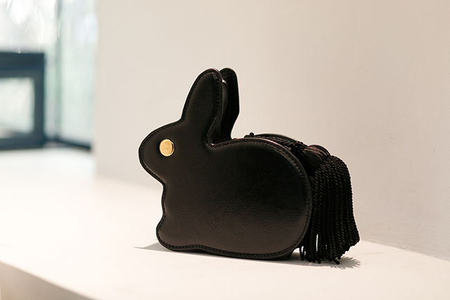 Katie Hillier | BIOTOP PEOPLE | BIOTOP – ビオトープ –