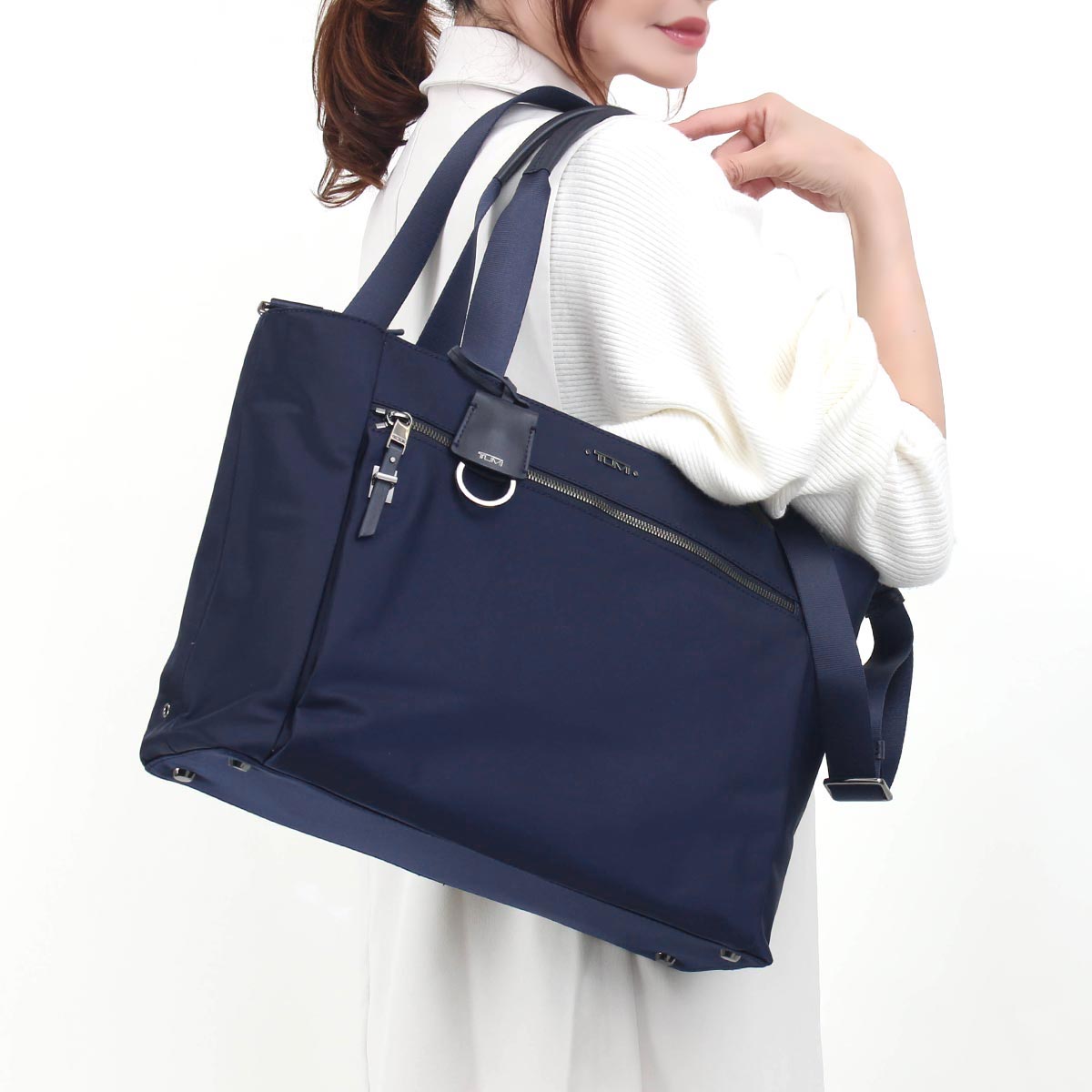 トゥミ トートバッグ/ショルダーバッグ バッグ レディース