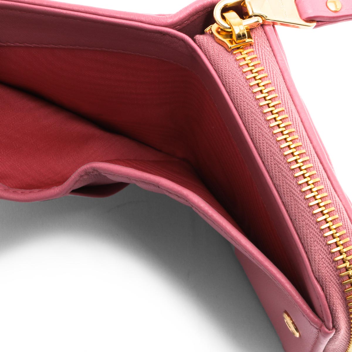 ミュウミュウ 二つ折り財布 財布 レディース マトラッセ シャーリング