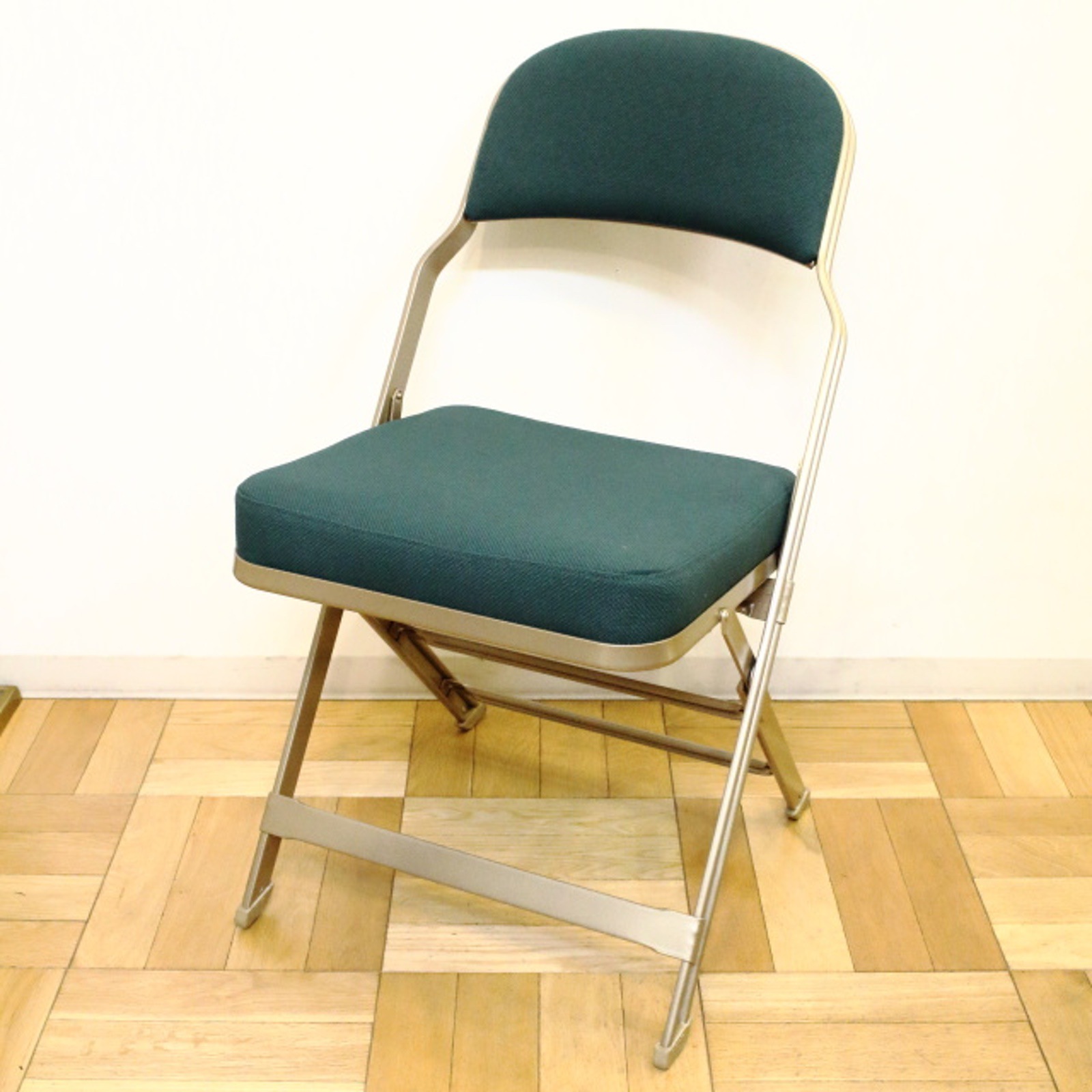 clarin(クラリン)通販】フルクッションフォールディングチェア HUNTER