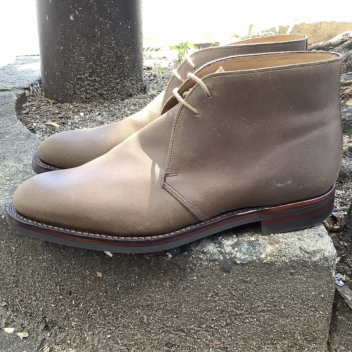 定番チャッカブーツ、クロケット＆ジョーンズのチャートシー | Trading