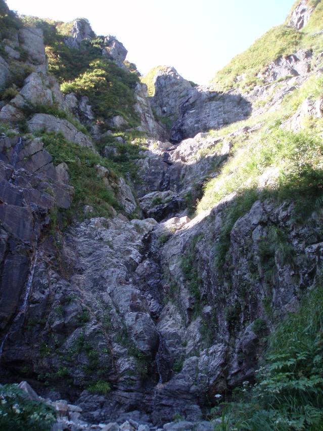 朝日連峰 三面川 岩井俣沢 ガッコ沢左俣 2009/9/19-22 | ぶなの会