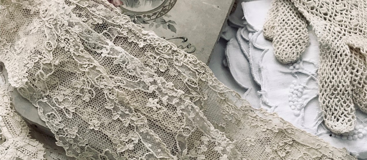 パリ発送】L2888 フランスアンティークレース/レースエプロン 黒レース