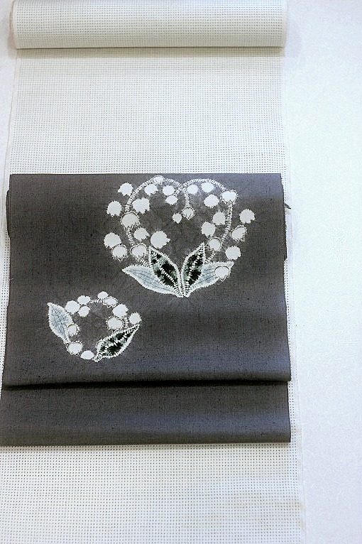 本場結城紬/地機（いざり機）・極小十字絣/蚊絣ソロ