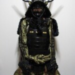 甲冑 等身大 鎧兜 一式 鎧櫃 具足 変わり兜 ｜骨董品買取・和楽器買取