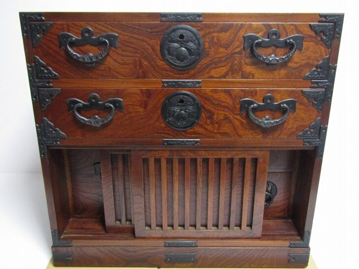 岩谷堂箪笥 帳場タンス | 骨董品買取・和楽器買取 五宝堂